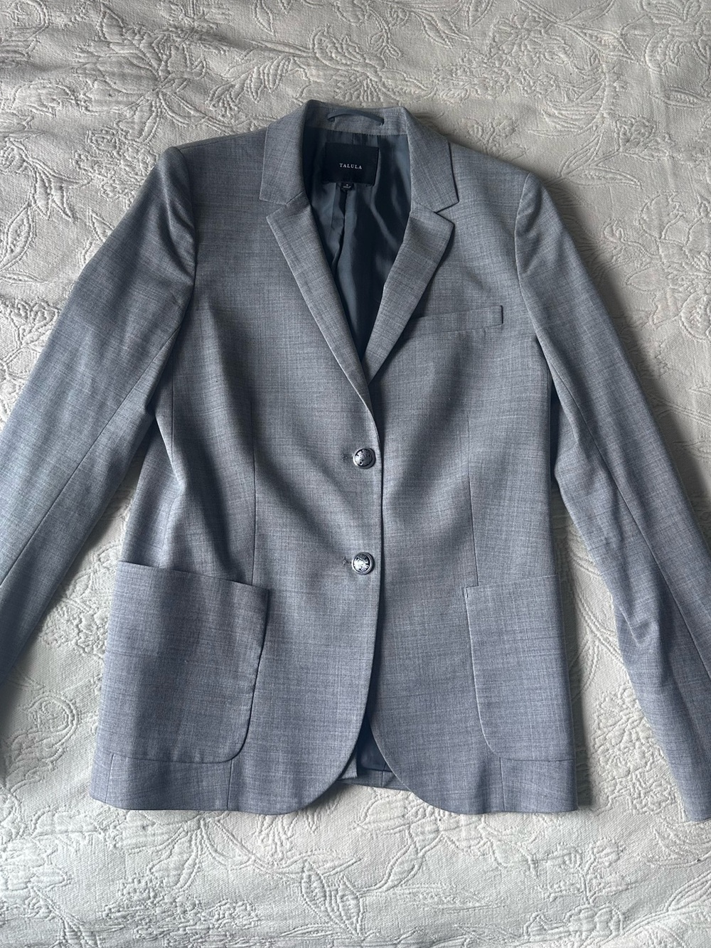 Talula Women’s Light Gray Two-Button Sport Coat